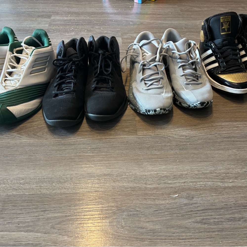 Lot of 4 - 2 Nike 2 adidas
